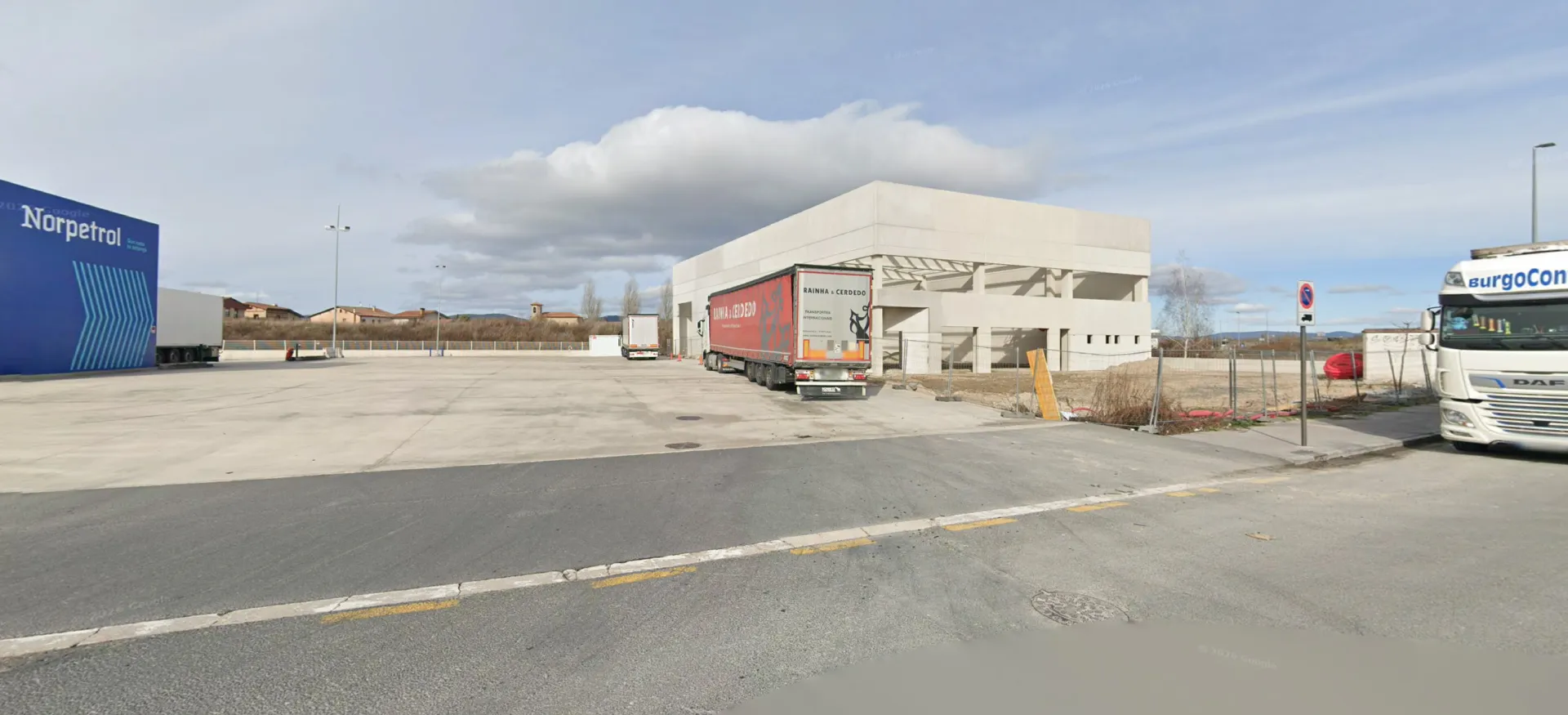 Jundiz Truck Parking Norpetrol (Vitoria-Gasteiz), foto 1