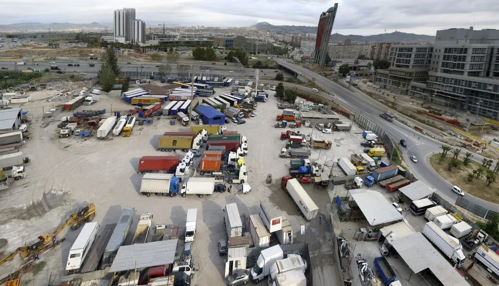 Parking camiones Bellvitge – Bcn